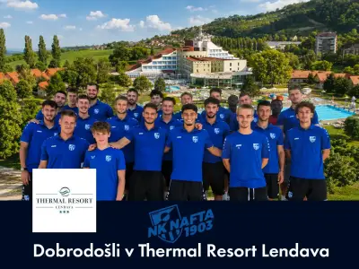 Članska ekipa na okusnem kosilu v Thermal Resort 2